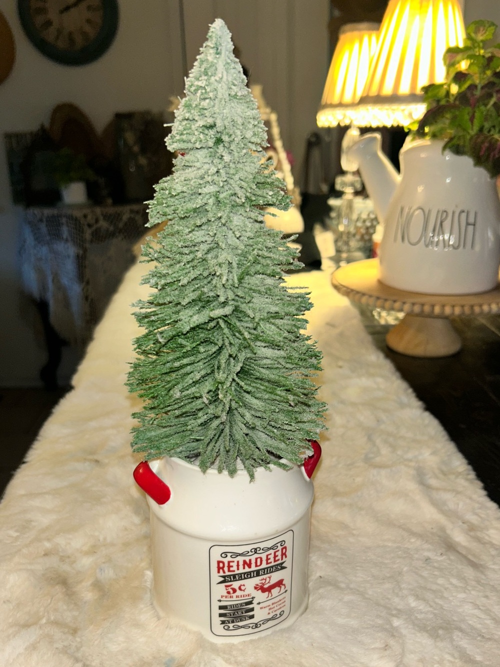 Christmas Bottle Brush Tree reindeer sleigh ride crock